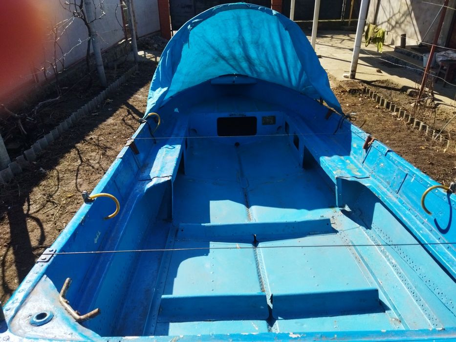 Човен алюмінієвий. Мотор. Причеп. Йорш. Ёрш. Ветерок 8м. Лодка