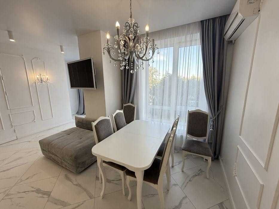 Продам 3 кімн. кв-ру з  ремонтом ЖК Одеський, вул, Качанівська 22