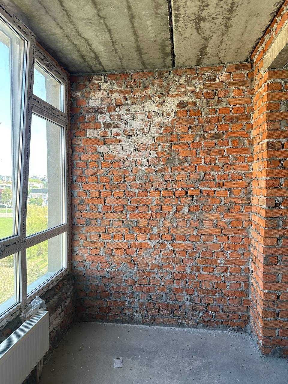 Продам 3к квартиру . Зарічанська 3/3 Рауш . Без комісії для покупця