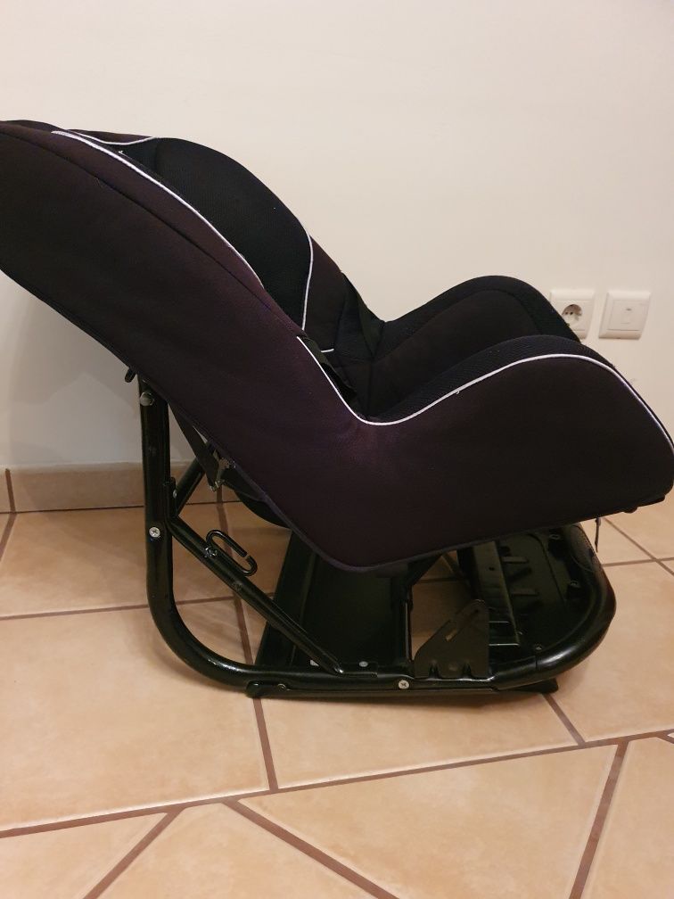 Cadeira auto Brevi usada