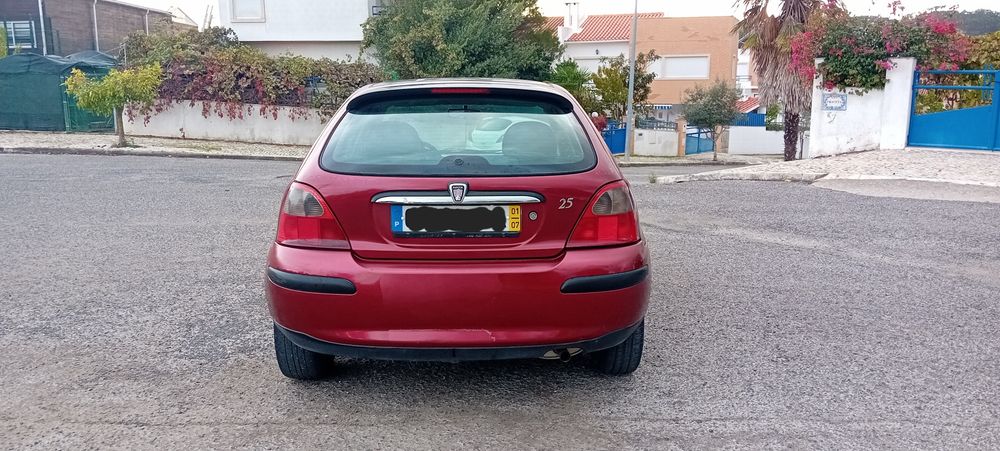 Rover 25 em bom estado nada a faser