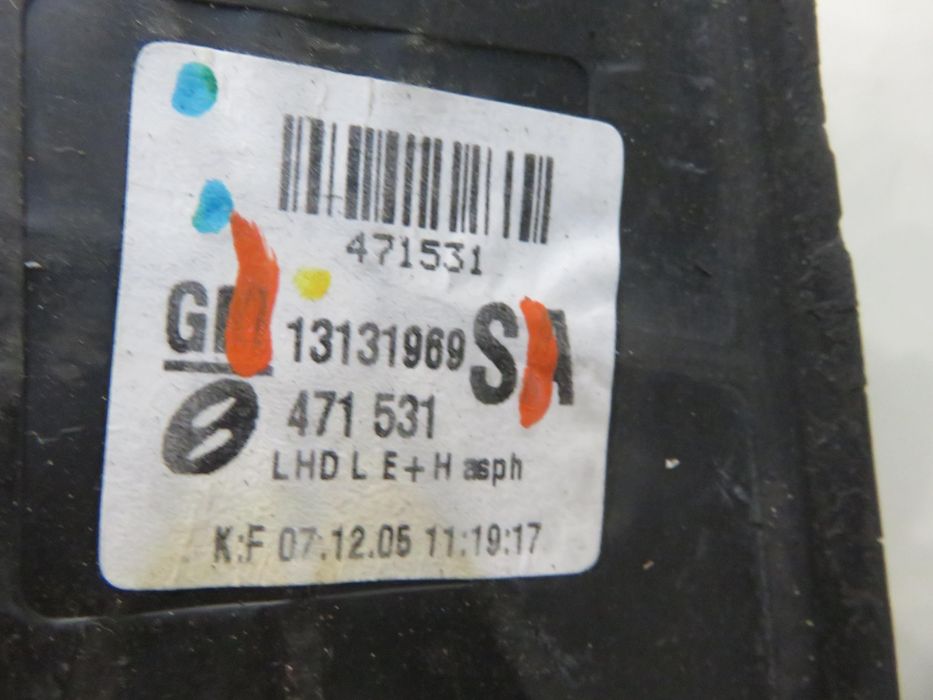 Lusterko Prawe Opel Zafira B (a05) 168