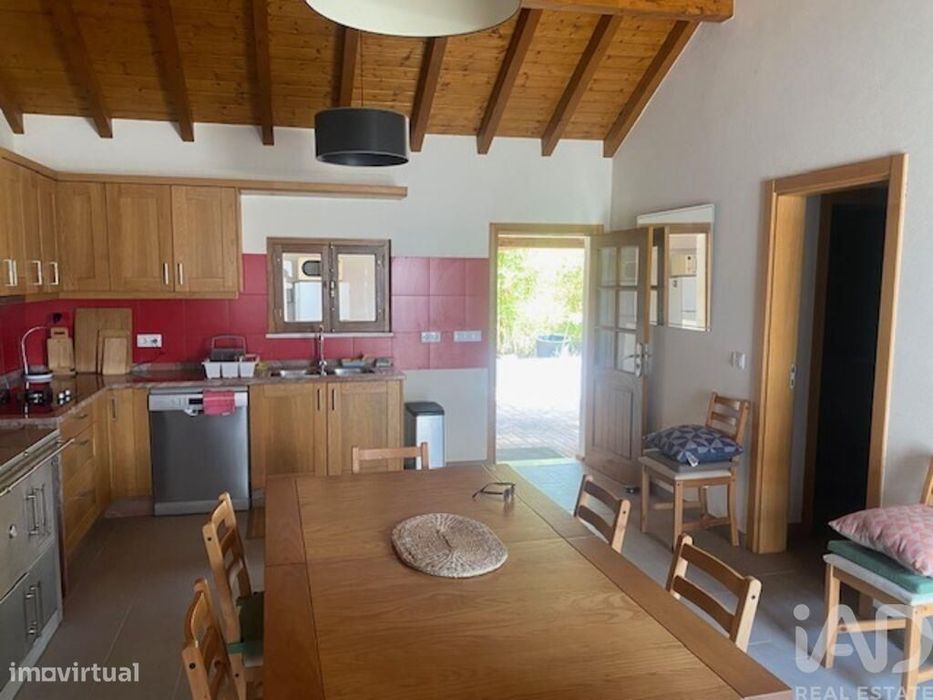 Casa / Villa T5 em Longueira/Almograve de 150,00 m2