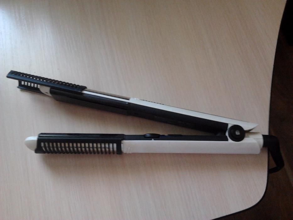 Продам Выпрямитель для волос VITEK VT-2309 BW