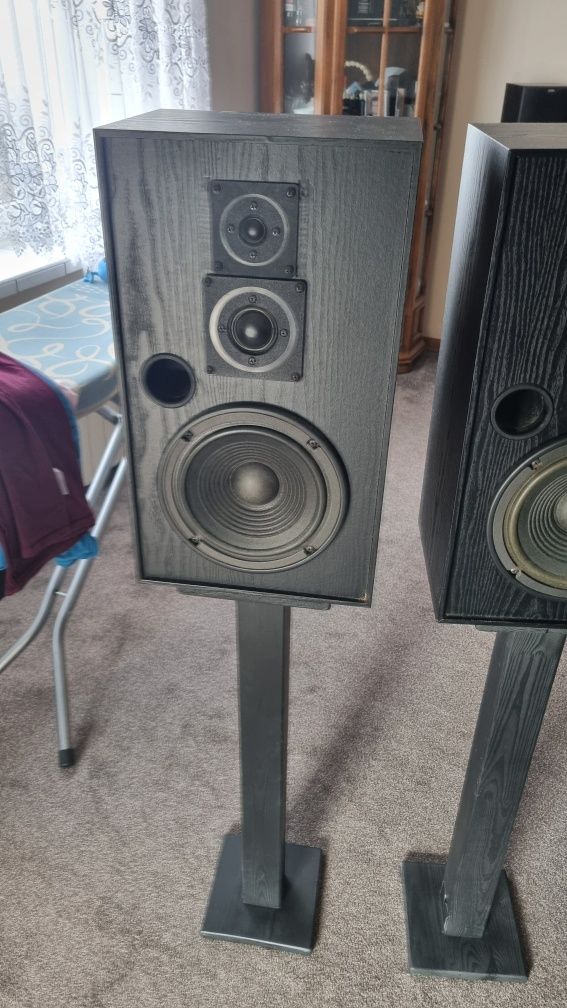 Kolumny WHD BR 140 plus standy