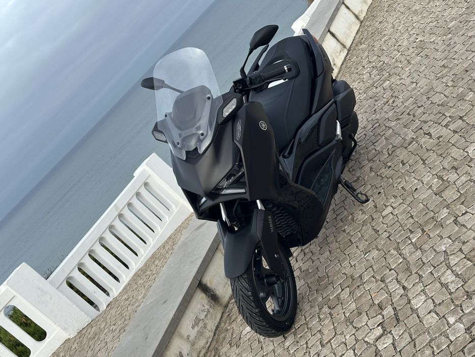 Xmax 300 Tech Max +  (09/2025)