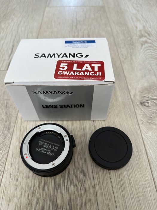 Samyang Lens station Sony FE