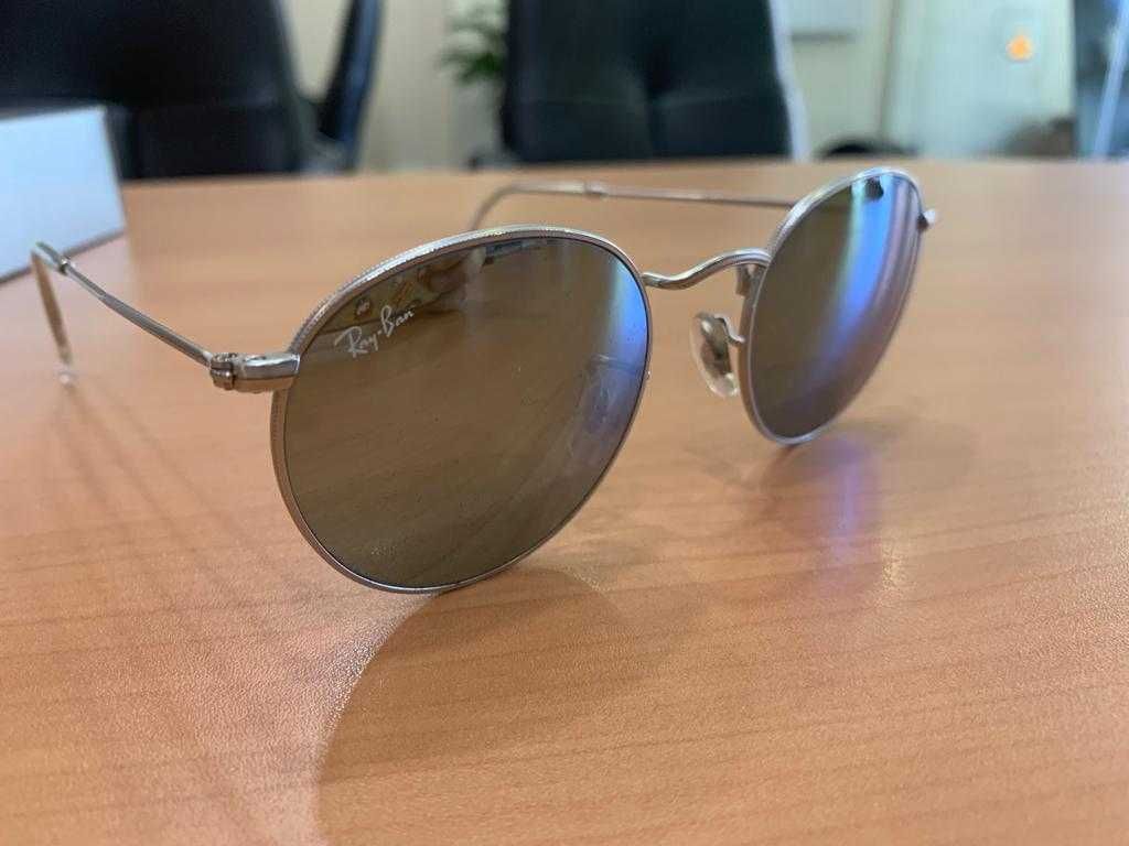 Óculos Ray Ban prateados