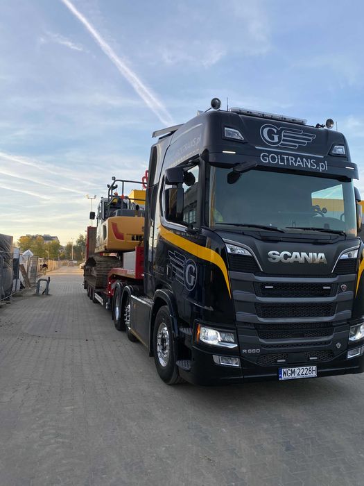 Transport niskopodwoziowy, Platformy