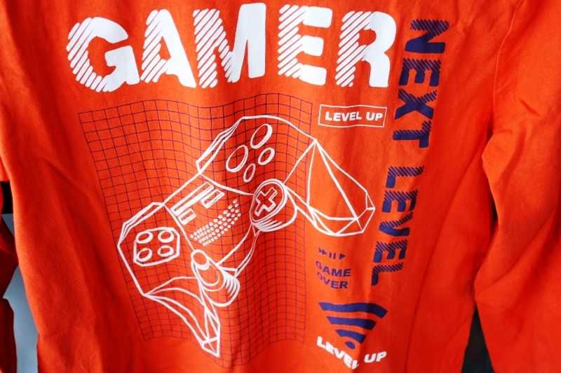 Sweat laranja escuro Gamer Next Level Primark tamanho 12-13 anos