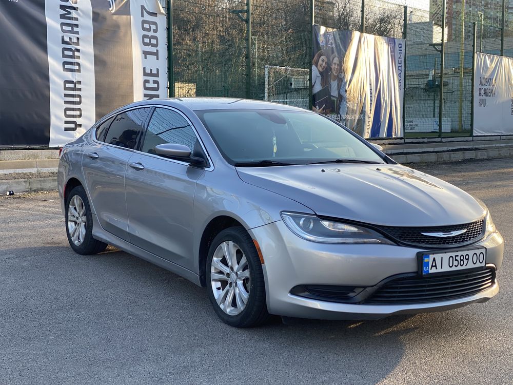 Chrysler 200 2015