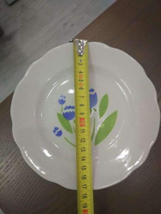 тарелки десертные