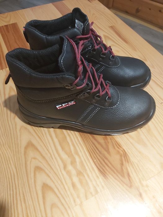 Buty robocze 42 skórzane z noskiem