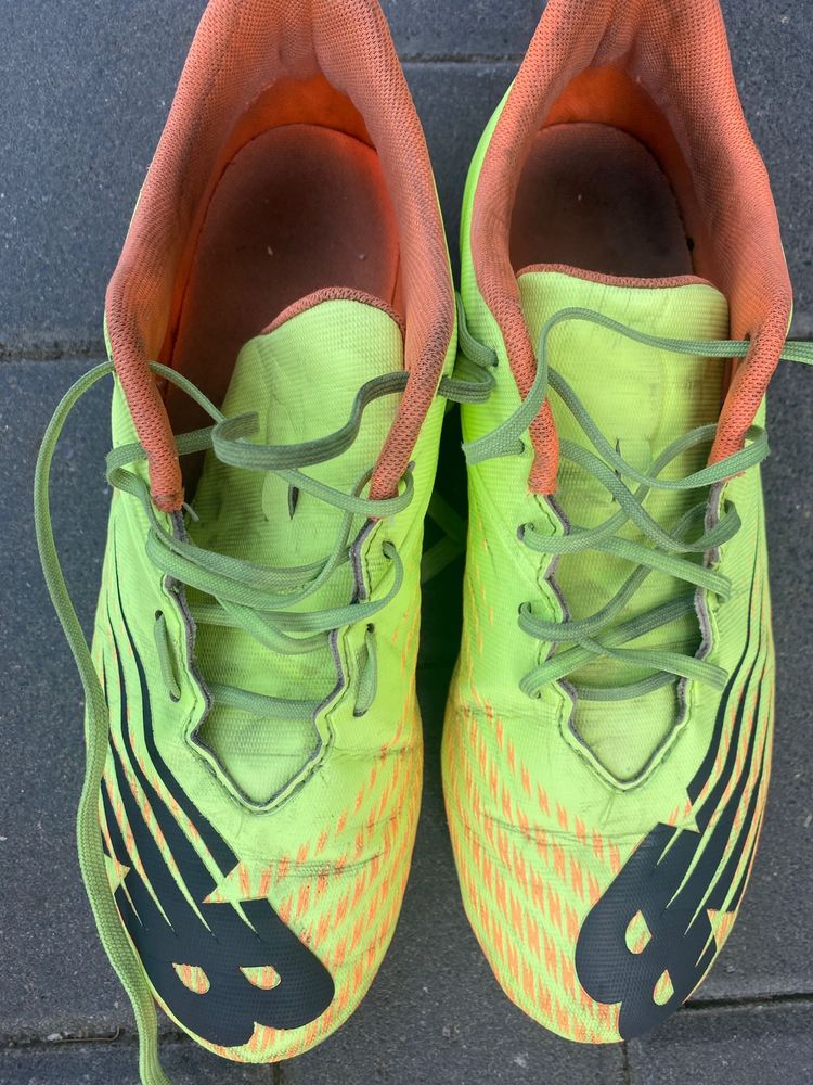 Korki New Balance NB Furon - rozmiar 37 wkladka 23 cm