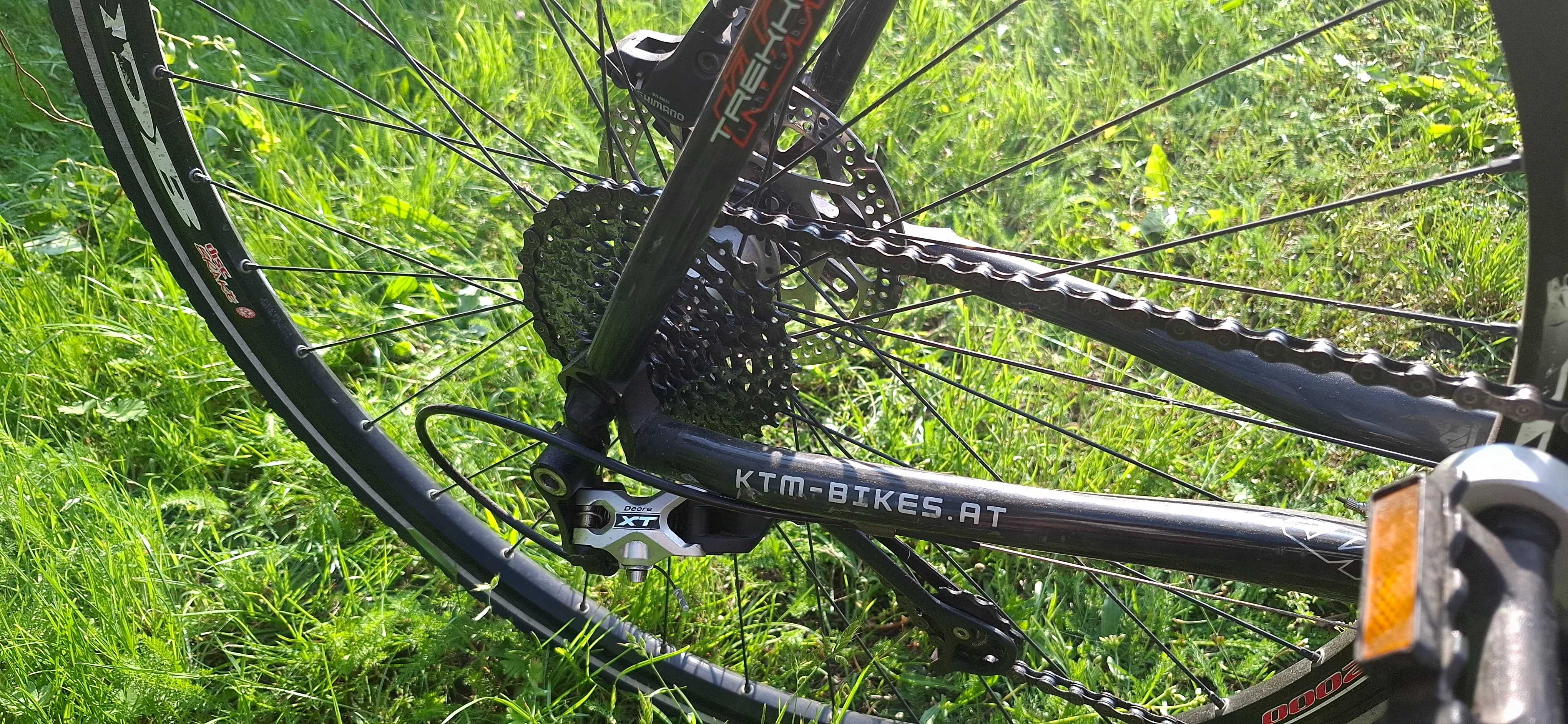 Rower KTM Chronos z karbonu