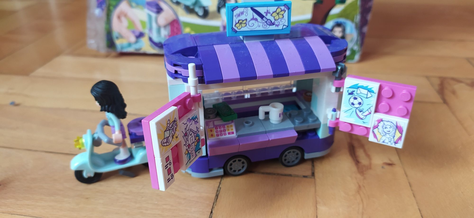 Lego friends 41332 Emma i jej rysunki Atelier