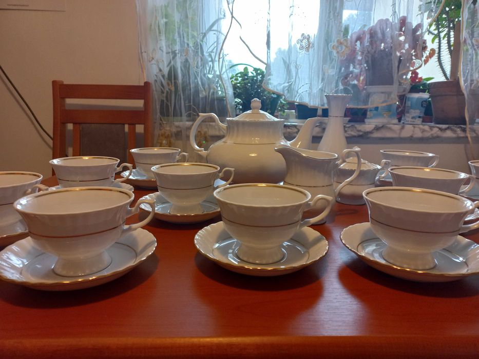 Porcelana Chodzież Iwona Złota Linia 28el. Zastawa kawowa Prezent Ślub