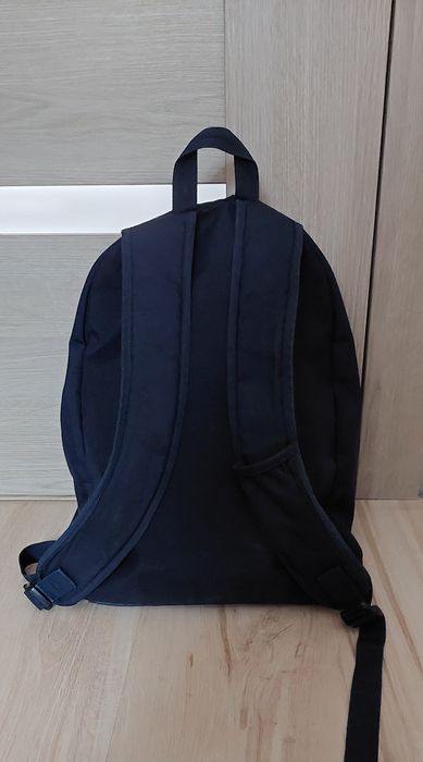Plecak Adidas w kolorze granatowym