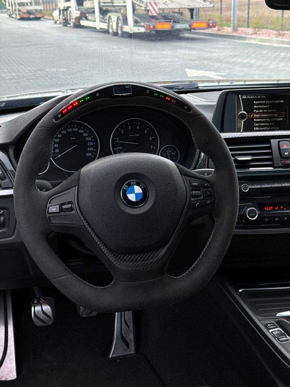 Продам офіційну BMW 335i xDrive МКПП