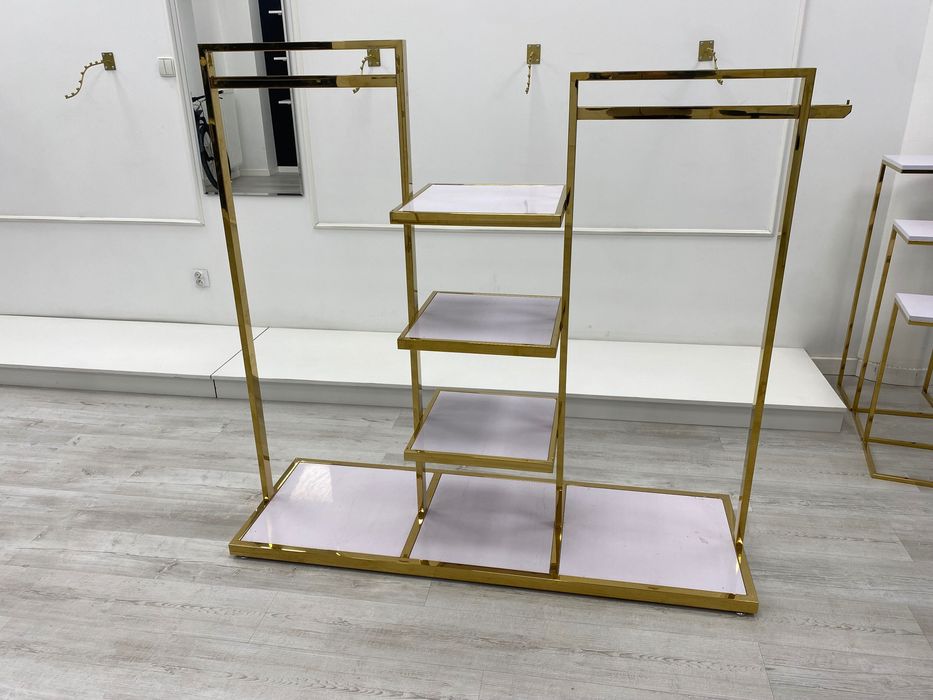 Stojak na odzież złoty chrom