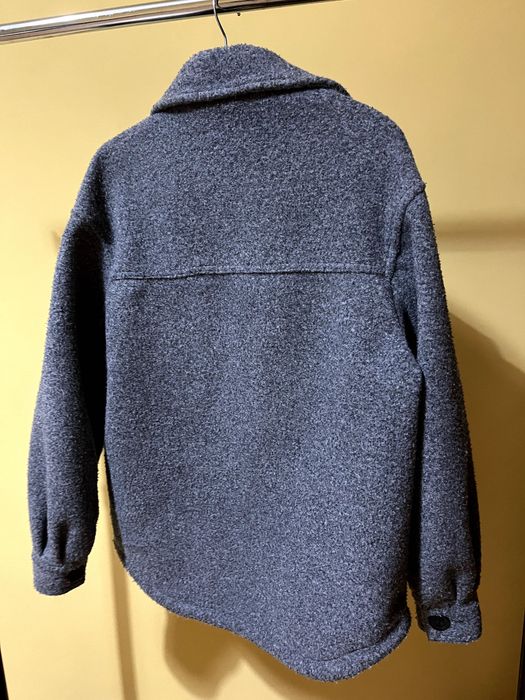 Jesienny szary płaszcz XS/S – styl i komfort na każdą okazję!