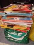 Livros / manuais escolares