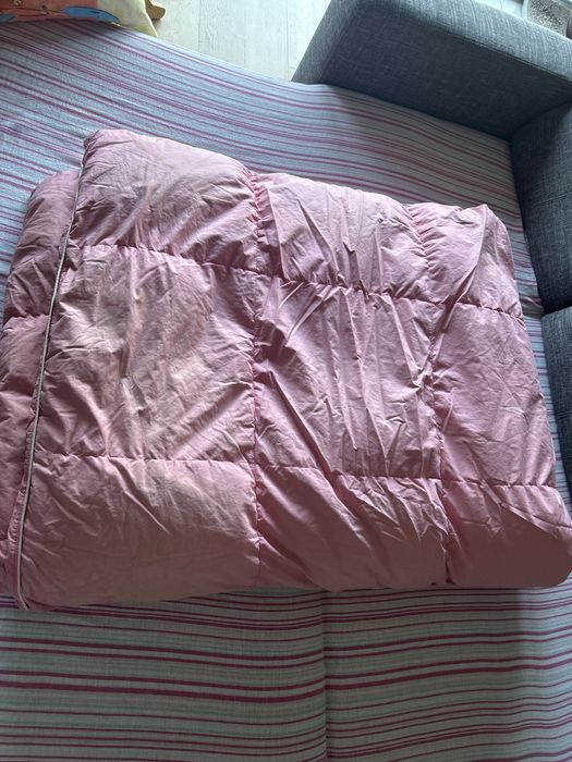 Koldra puchowa i dwie poduszki puchowe