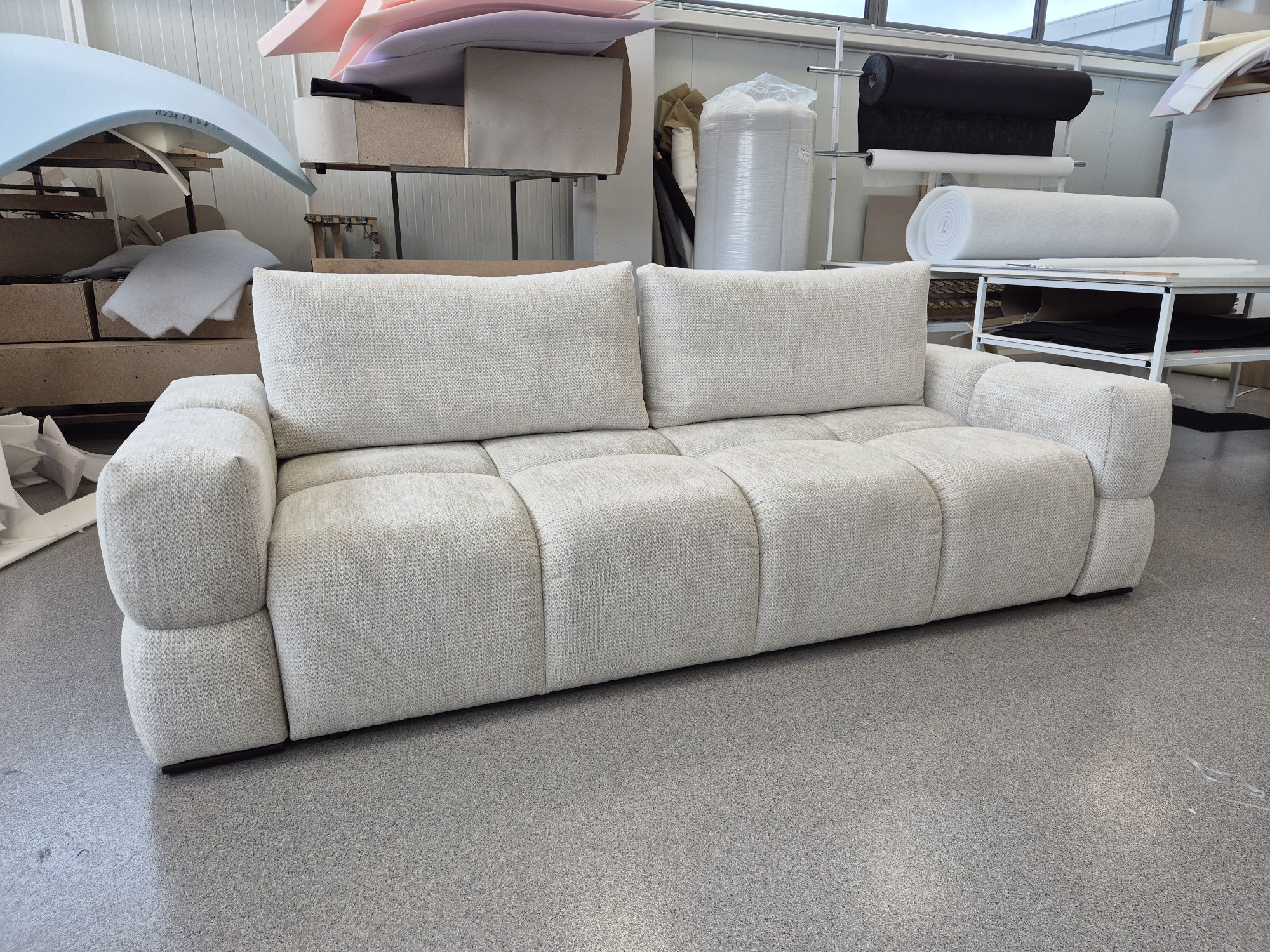 Sofa Taremi z funkcją spania – Outlet, dostawa gratis!