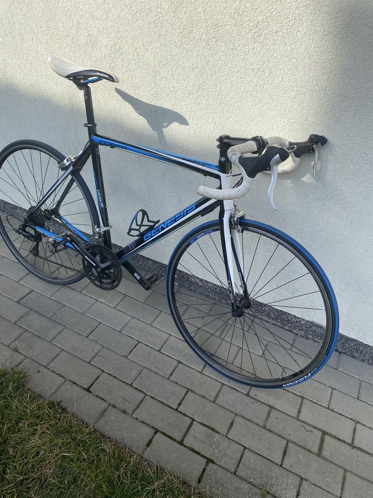 Rower Szosowy Genesis