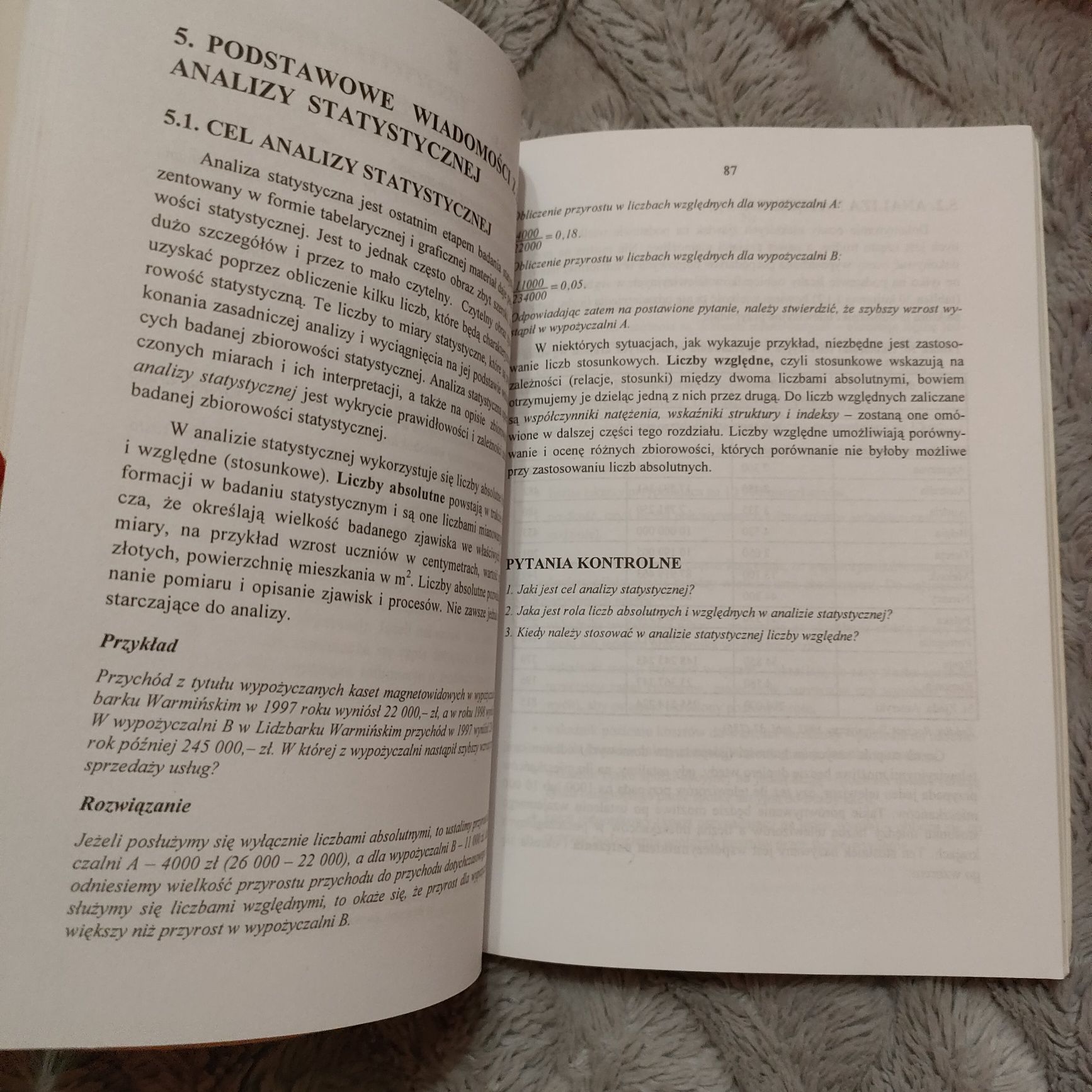 Statystyka Andrzej Komosa Jacek Musiałkiewicz