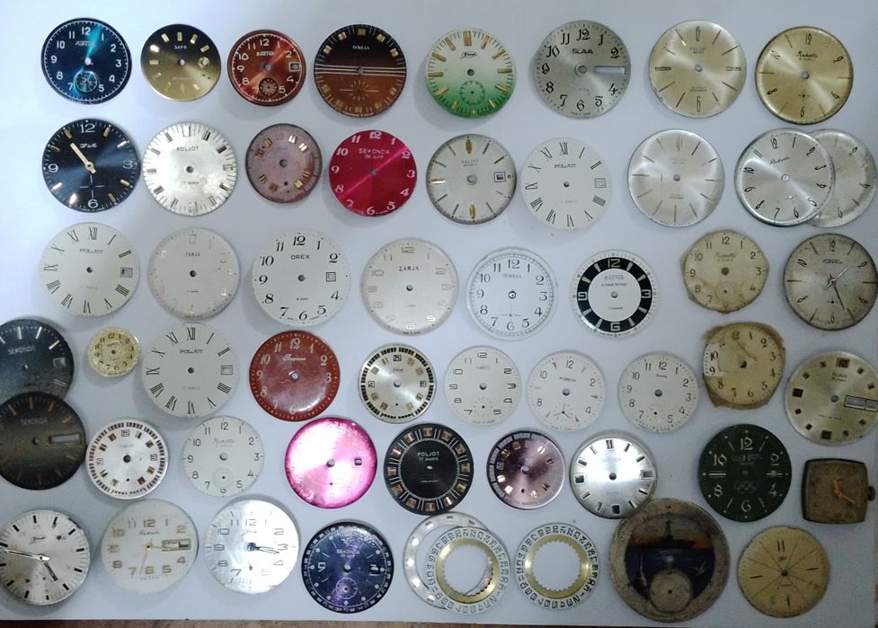 Циферблати та запчастини