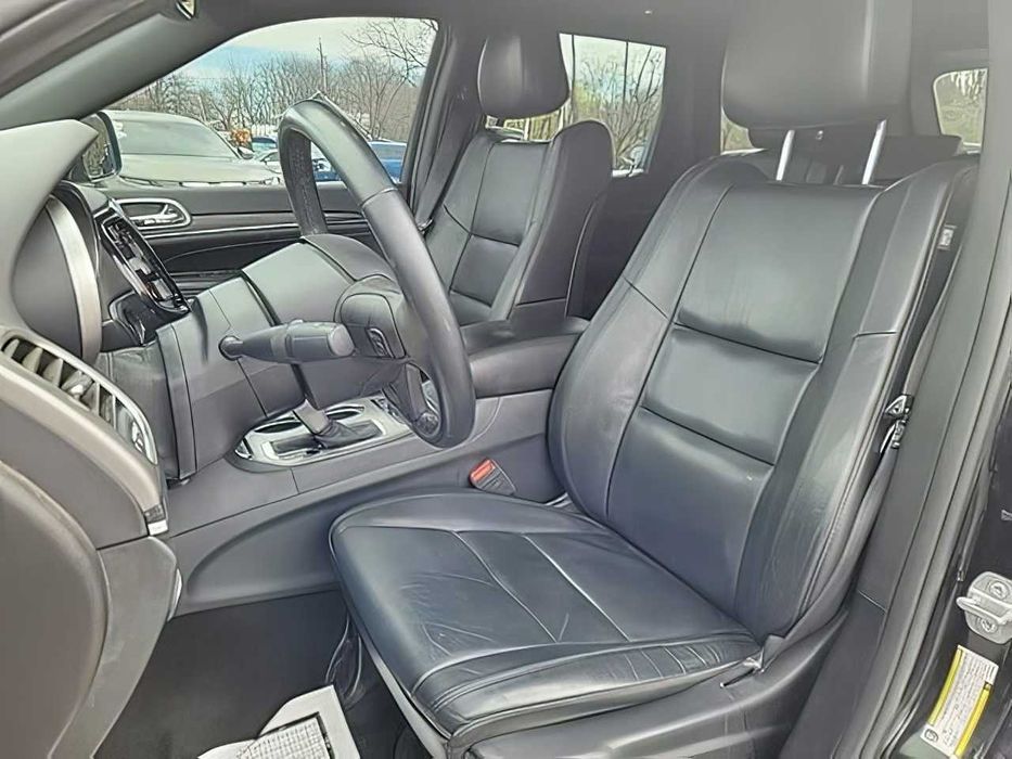 Jeep Grand Cherokee      2019