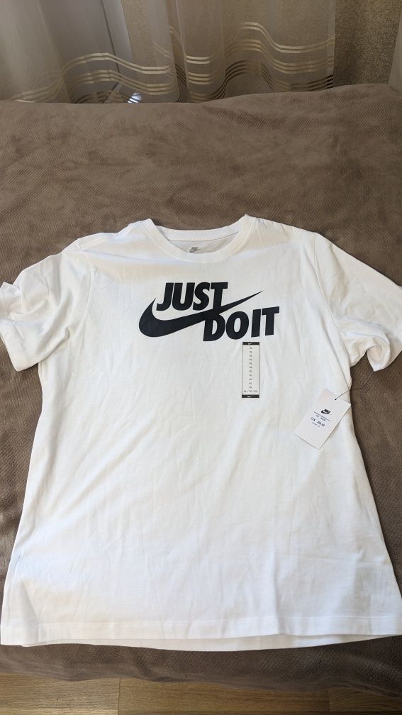 Футболка хлопковая длинная мужская мужская Nike M Nsw Tee Just Do It S