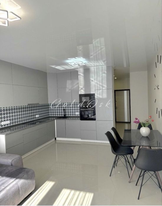 Здам Таунхаус поруч м .Осокорки.Перша оренда