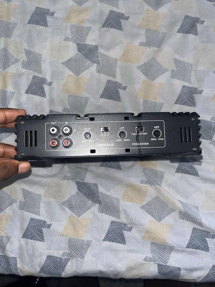 Amplificador para Carro