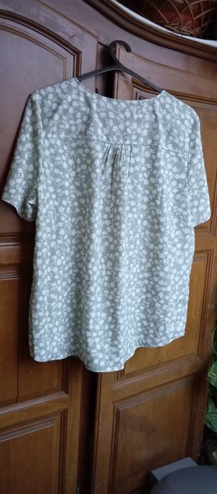 Blusa de senhora muito bonita 44