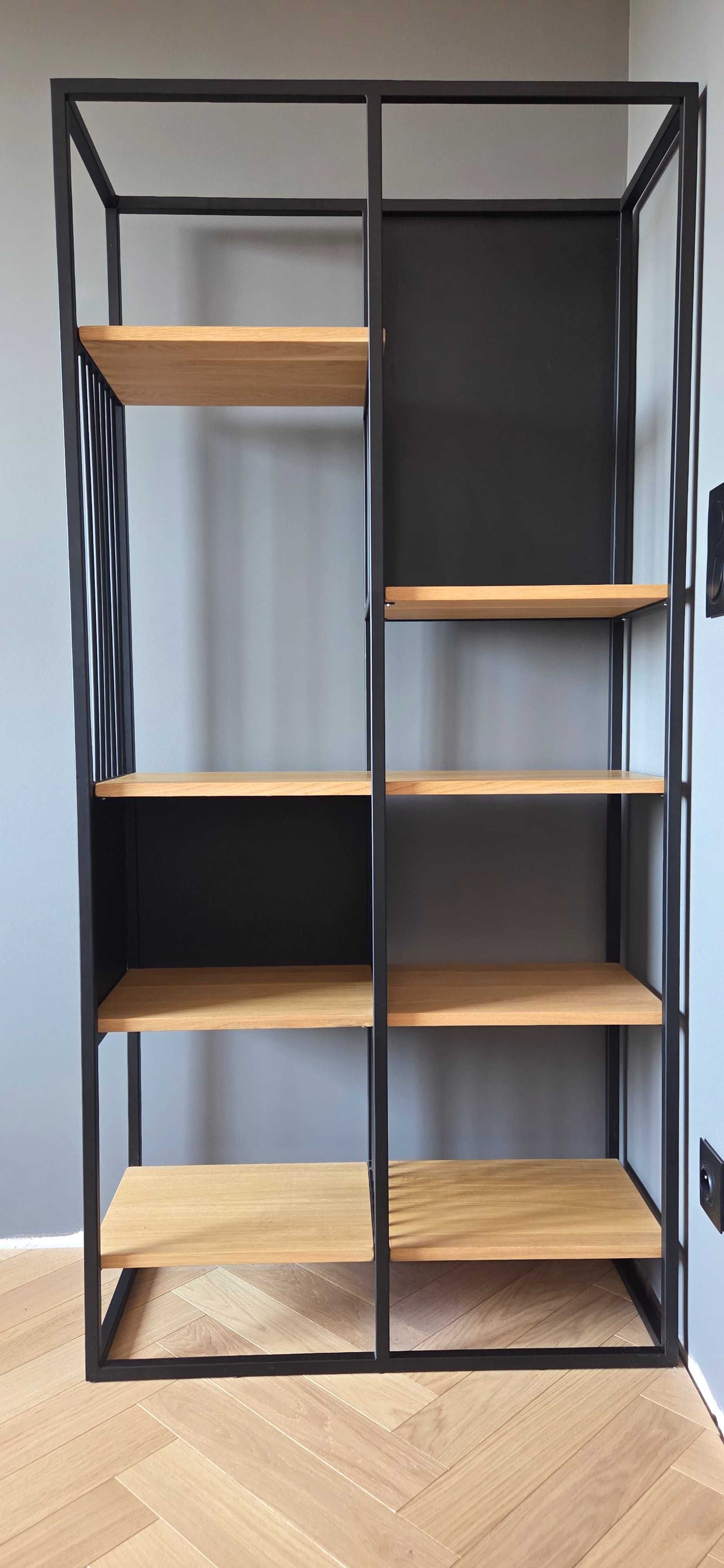 Dębowy metalowy regał loft wykonany na zamówienie
