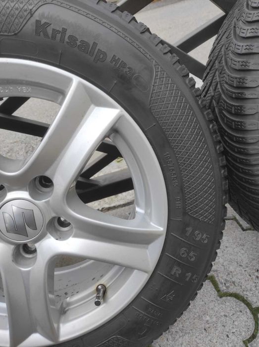 Felgi aluminiowe 15" z oponami zimowymi 195/65 Kleber Krisalp