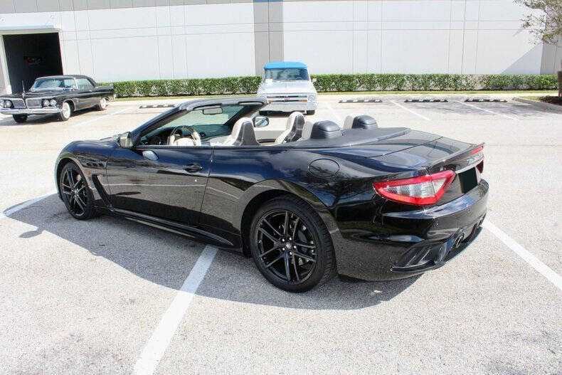 2018 Maserati GranTurismo