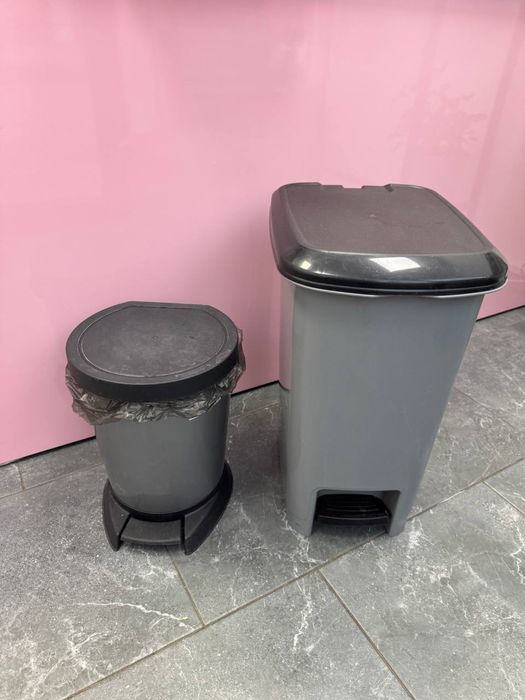 Сміттєвий бак 60л і 40л