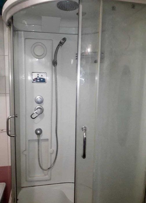 Продам 2-к квартиру в центральному районі міста!