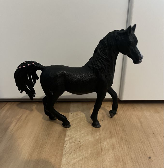 Figurka koń schleich