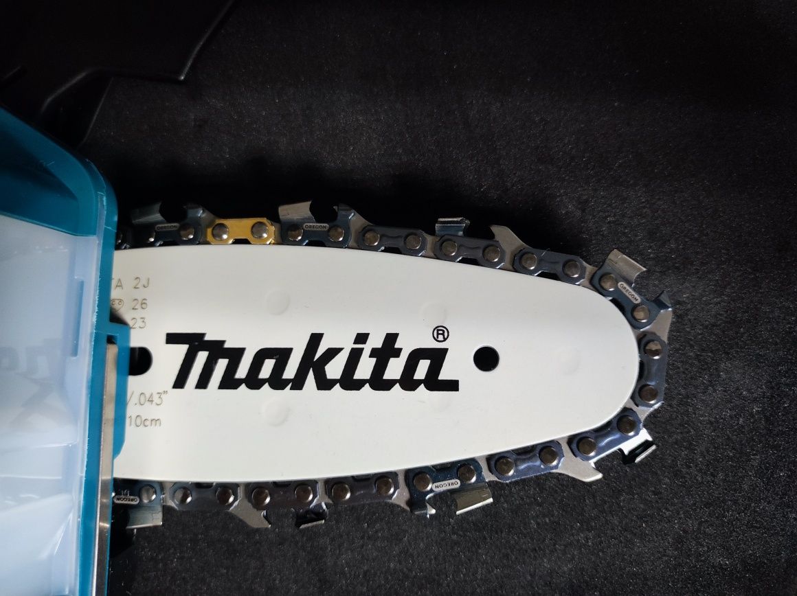 Пила ланцюгова акумуляторна Makita DUC101Z