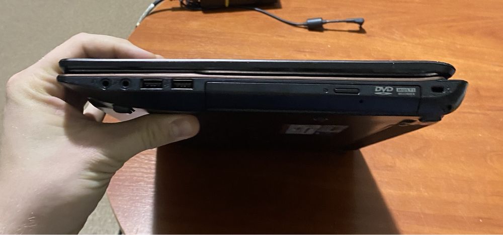 Ноутбук Asus A53E 15.6"/ 4GB RAM/300GB HDD! N2649