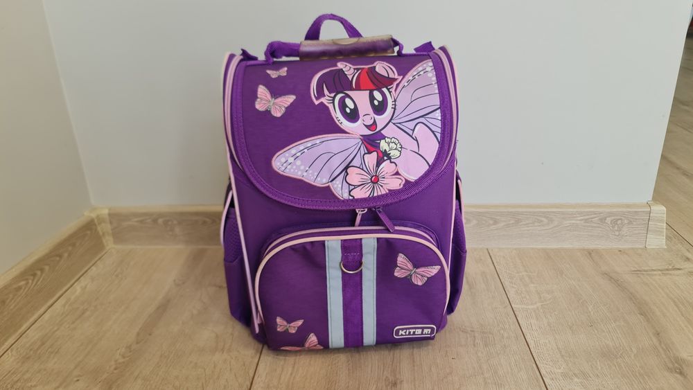 Шкільний рюкзак KITE, пенал, сумка, папка, фартушок