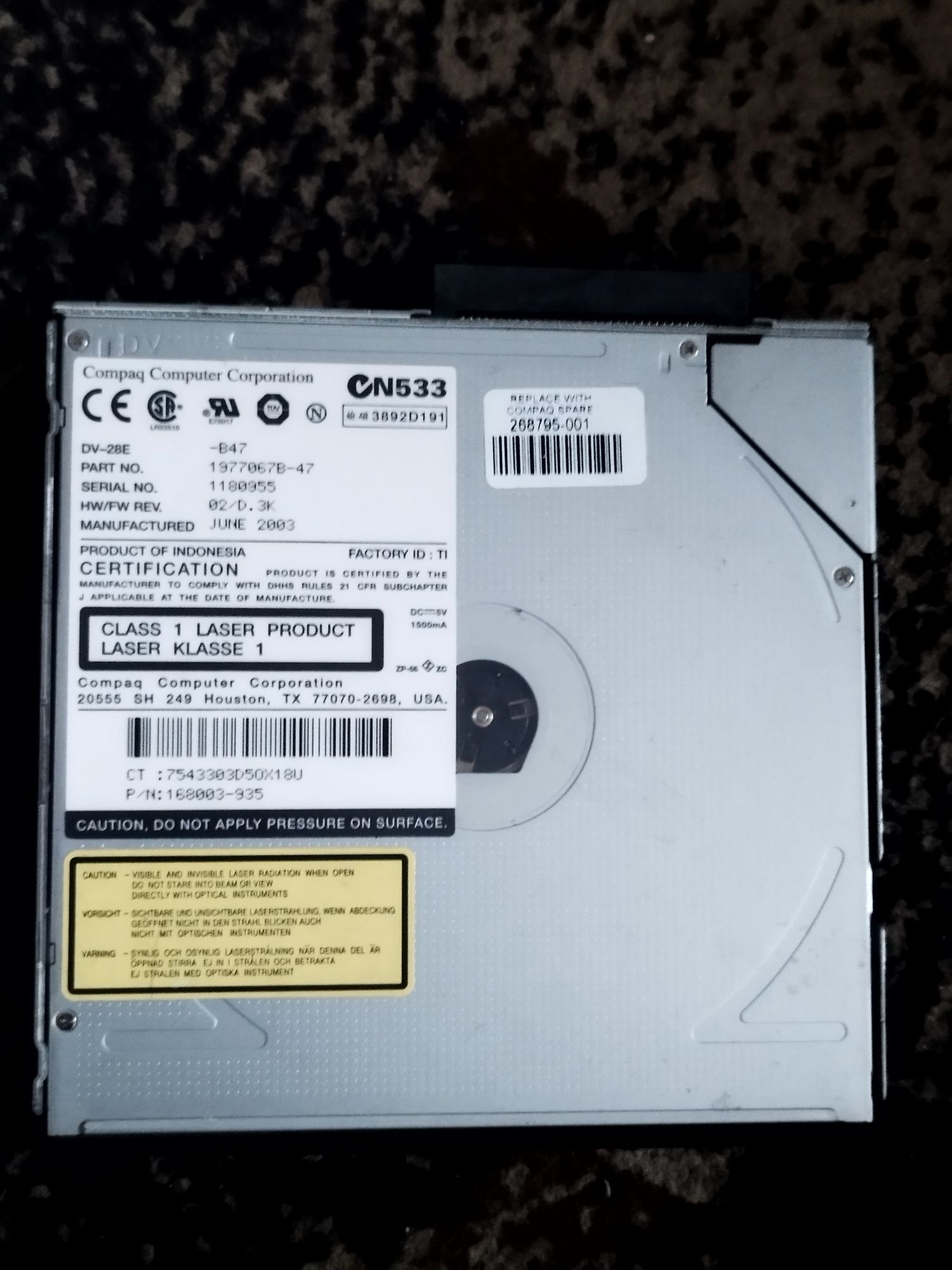 Dwa napędy do laptopów