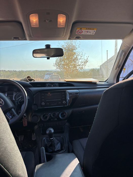 Toyota Hilux 4x2