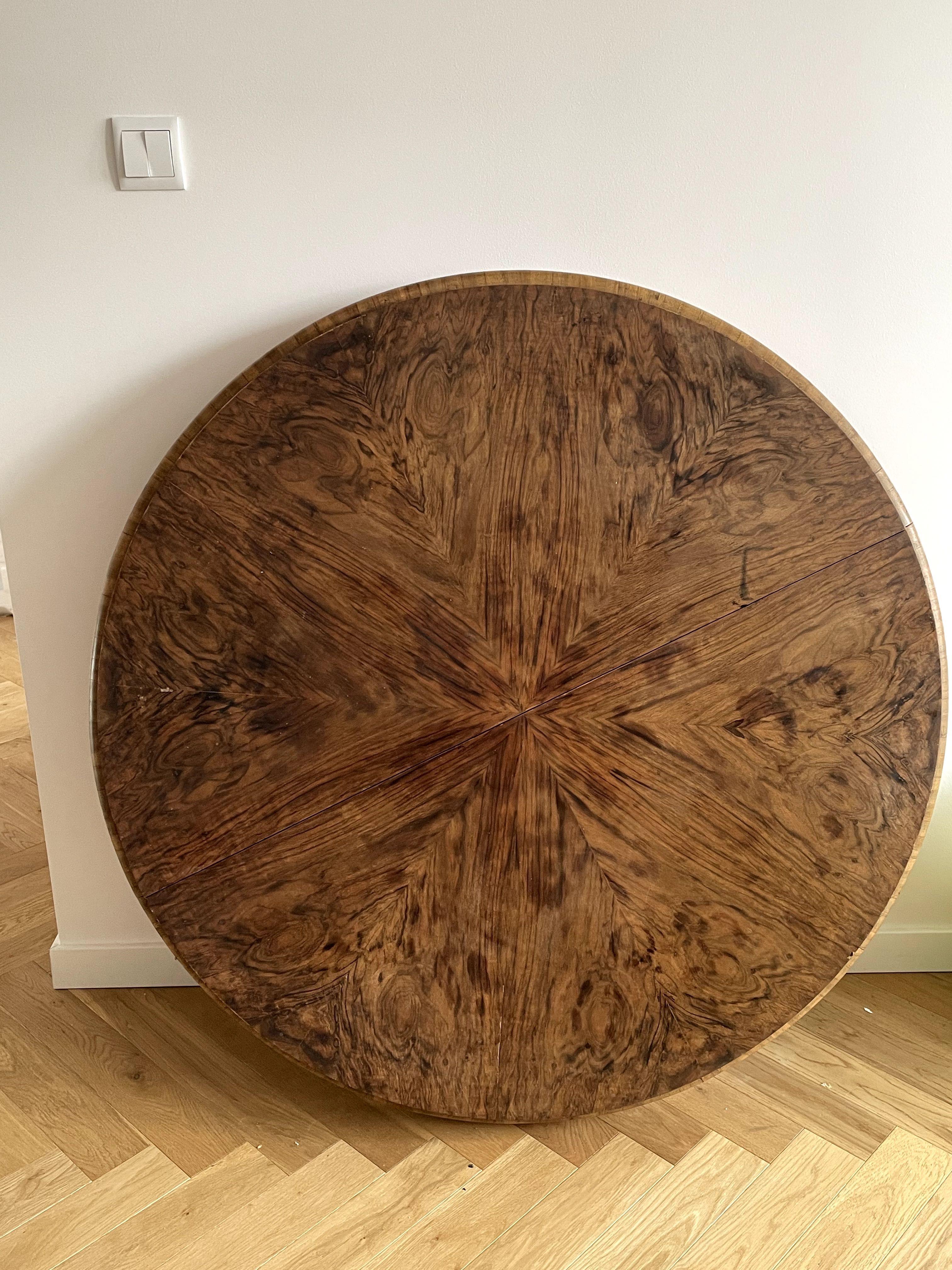 Okrągły, drewniany stół VINTAGE