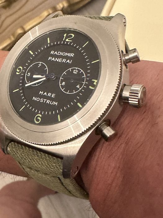 Продам часы Панарай