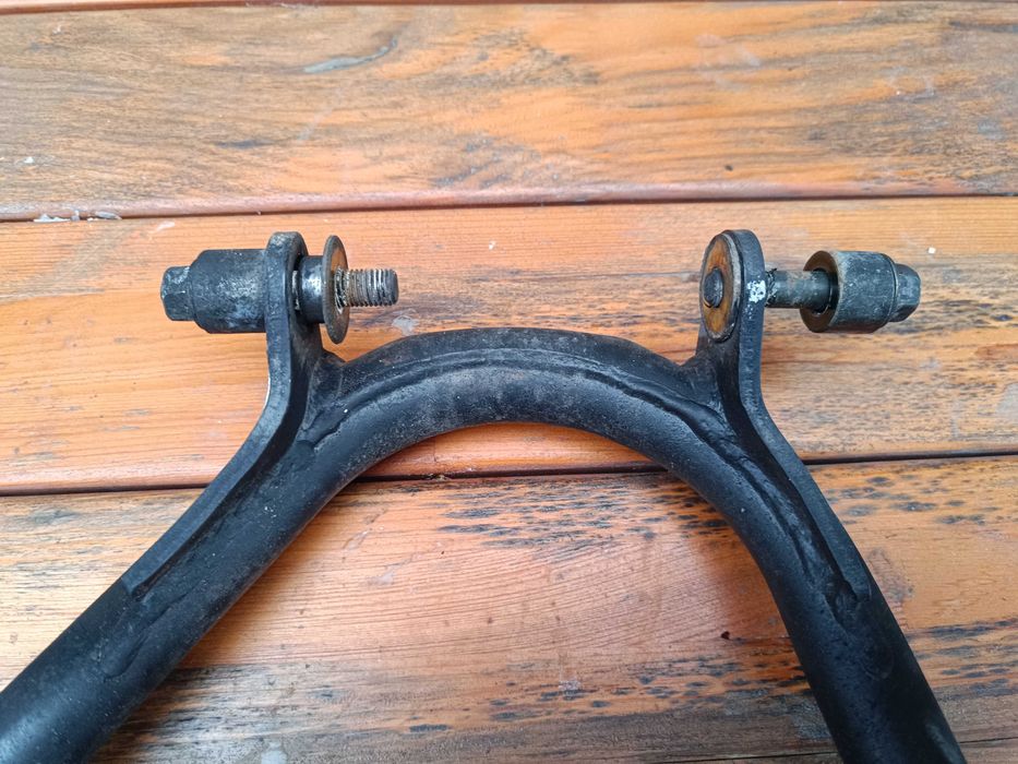 Honda cb 750 F2 Центральна підніжка.